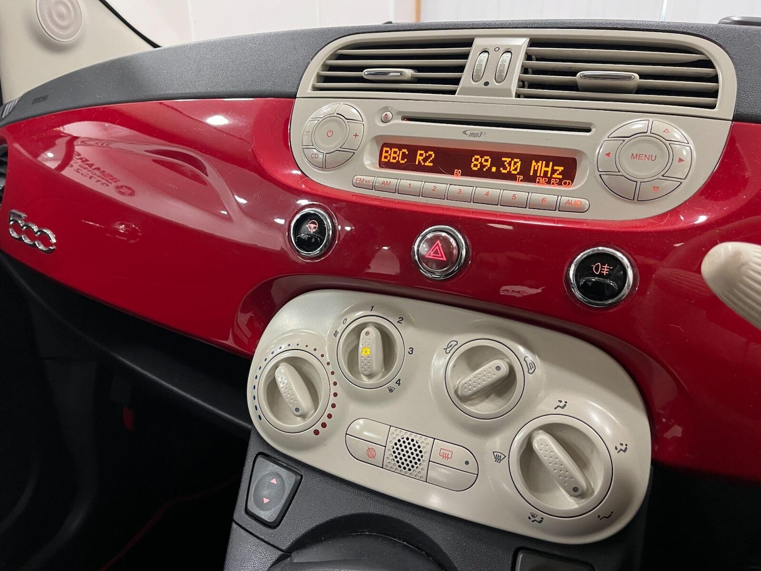 Used Fiat 500 2011 for sale - 77047832: Photo 8