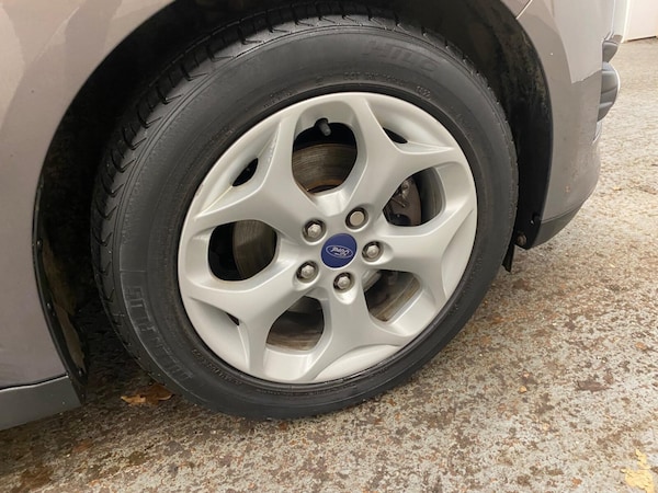 Used Ford C-Max 2014 for sale - 75391856: Photo 32