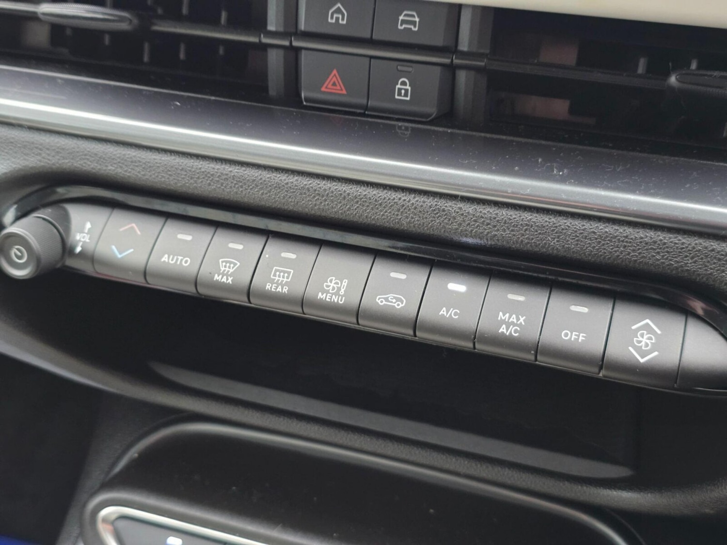 Used Fiat 600e 2024 for sale - 77285673: Photo 29