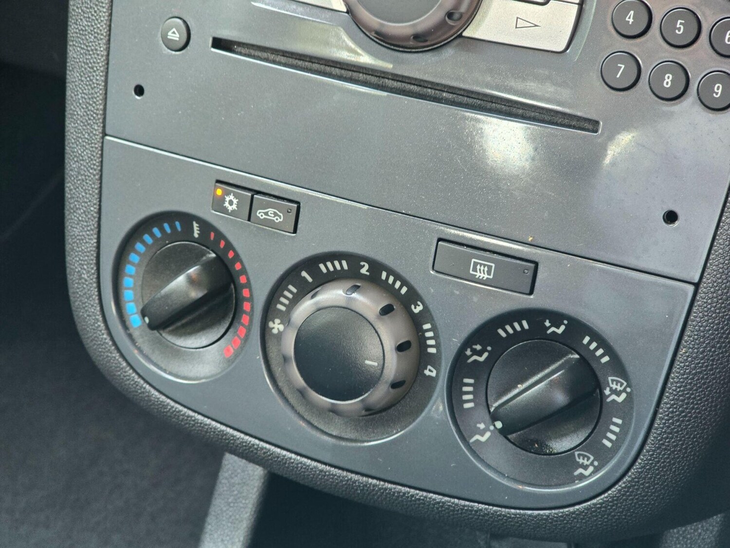 Vehicle 35