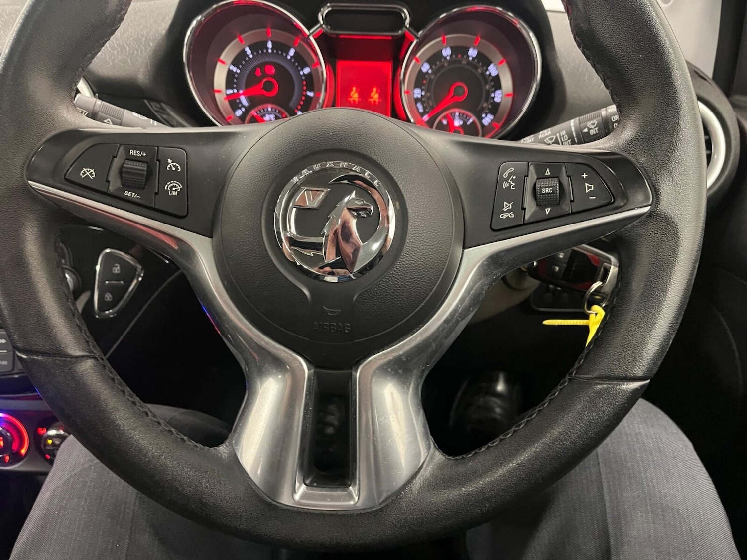 Used Vauxhall ADAM 2015 for sale - 76971257: Photo 34