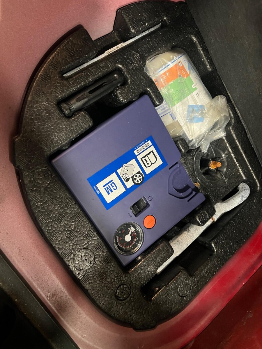 Used Vauxhall ADAM 2015 for sale - 76971257: Photo 43