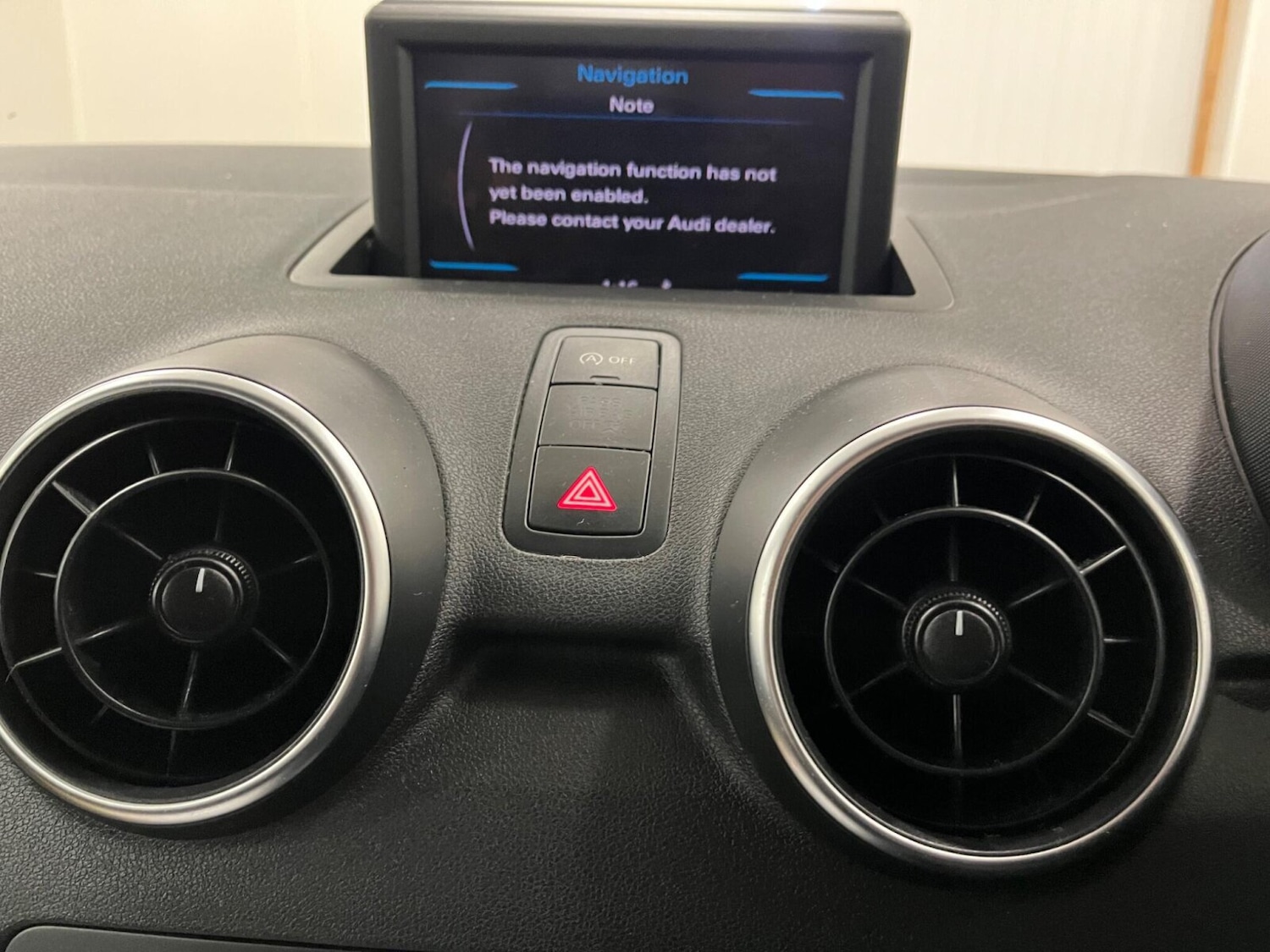 Used Audi A1 2011 for sale - 76442143: Photo 26