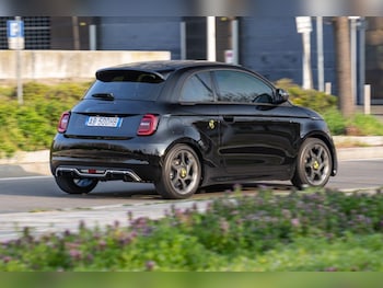 Used Abarth 500 2024 for sale - 79284364: Photo