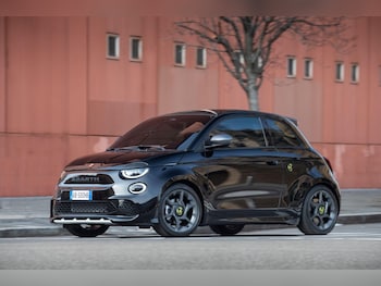 Used Abarth 500 2024 for sale - 79284364: Photo