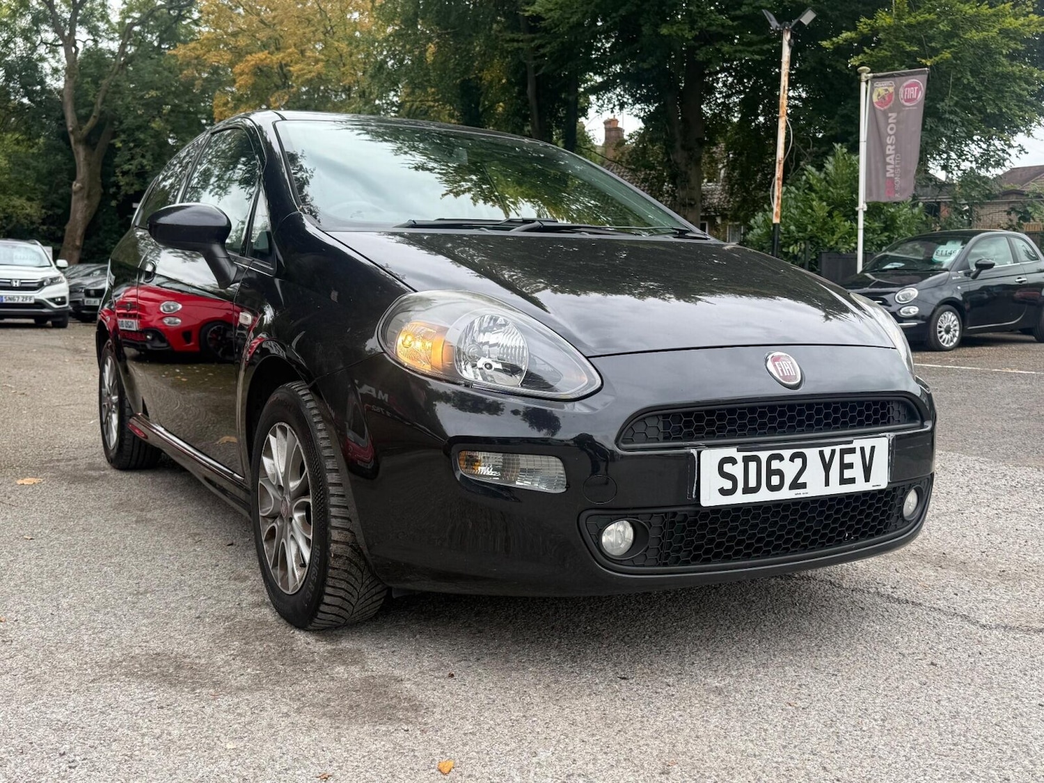 Used Fiat Punto 2012 for sale - 76092067: Photo 11