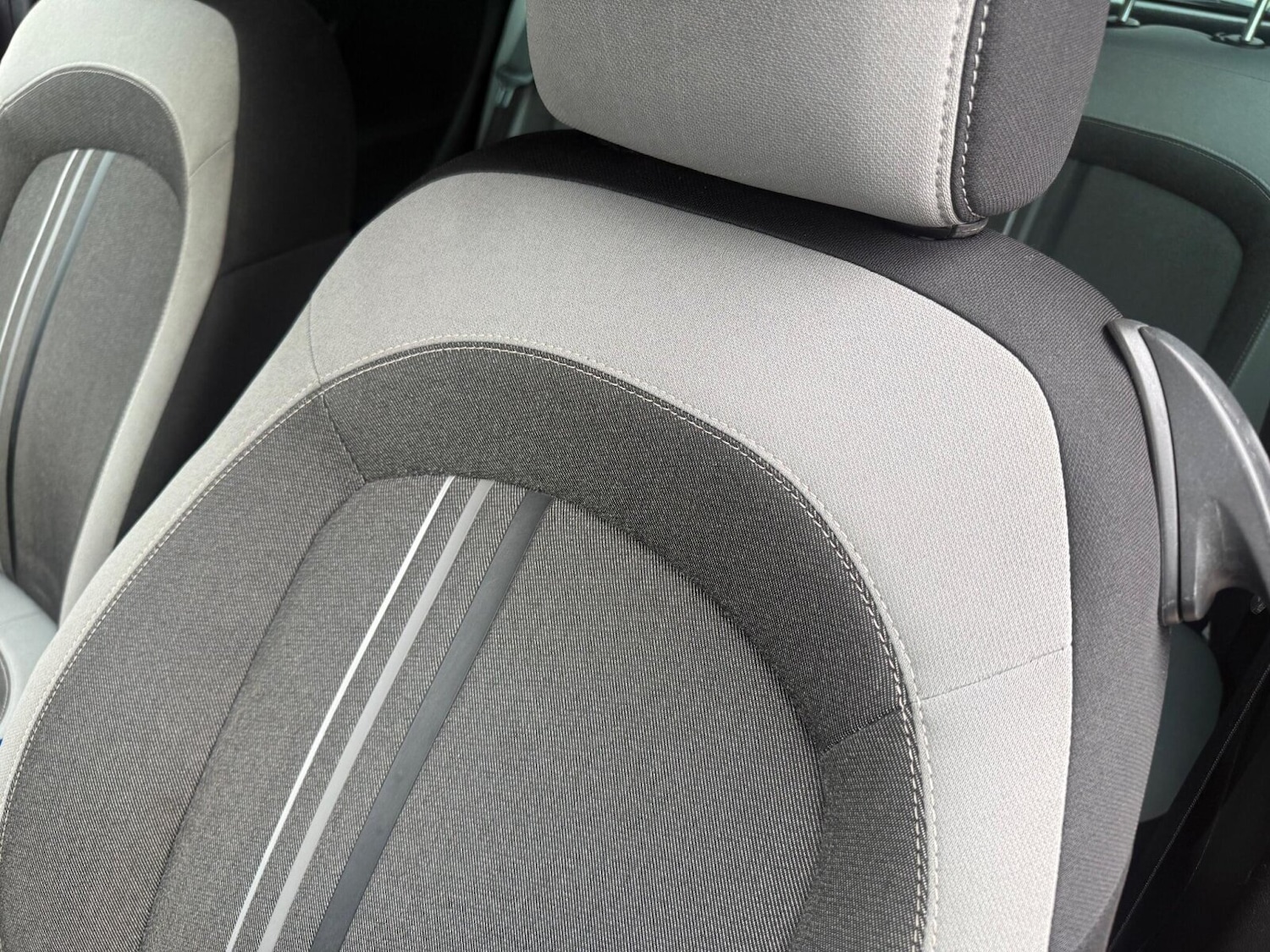 Used Fiat Punto 2012 for sale - 76092067: Photo 35