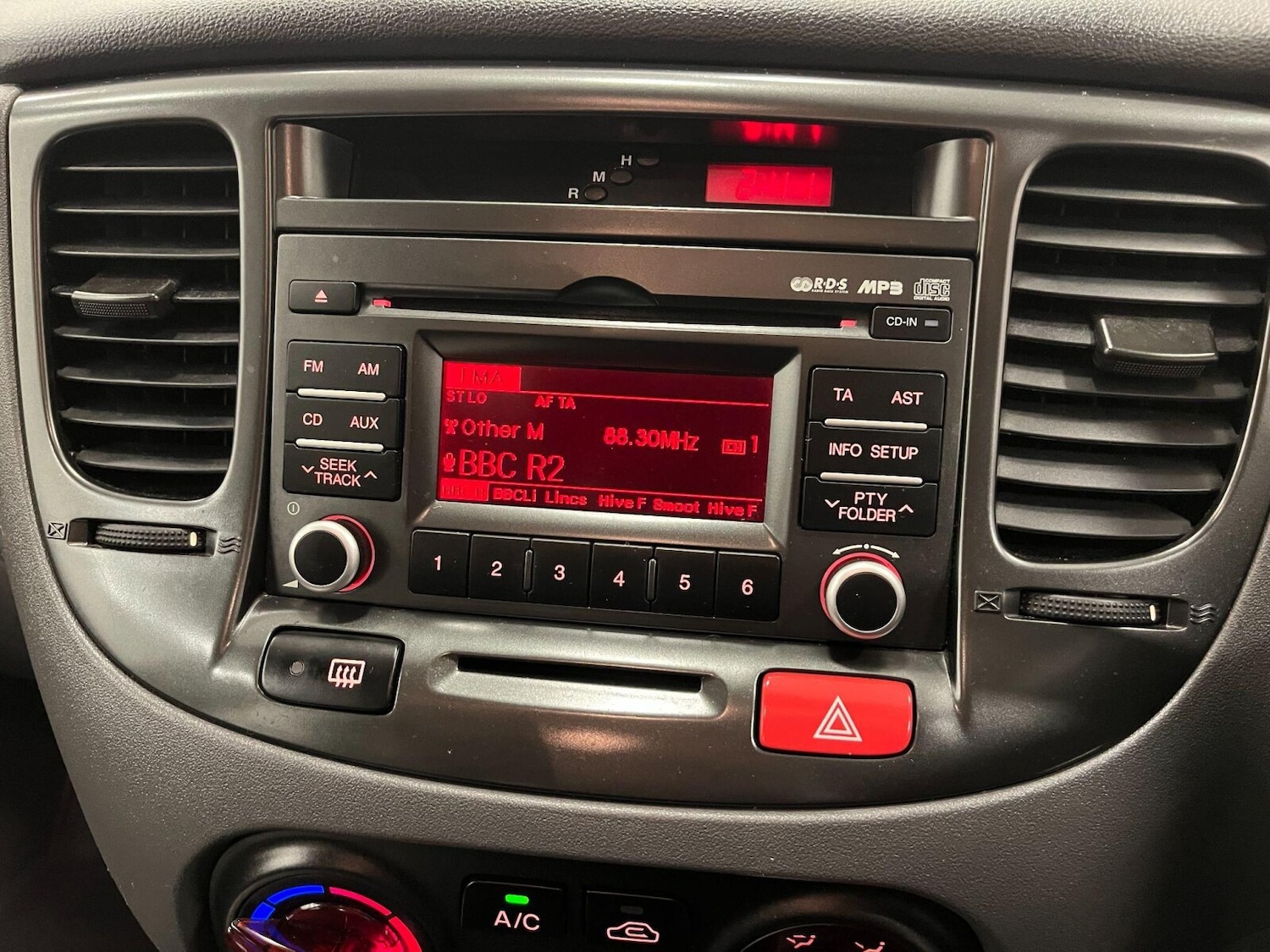 Used Kia Rio 2011 for sale - 77047815: Photo 24