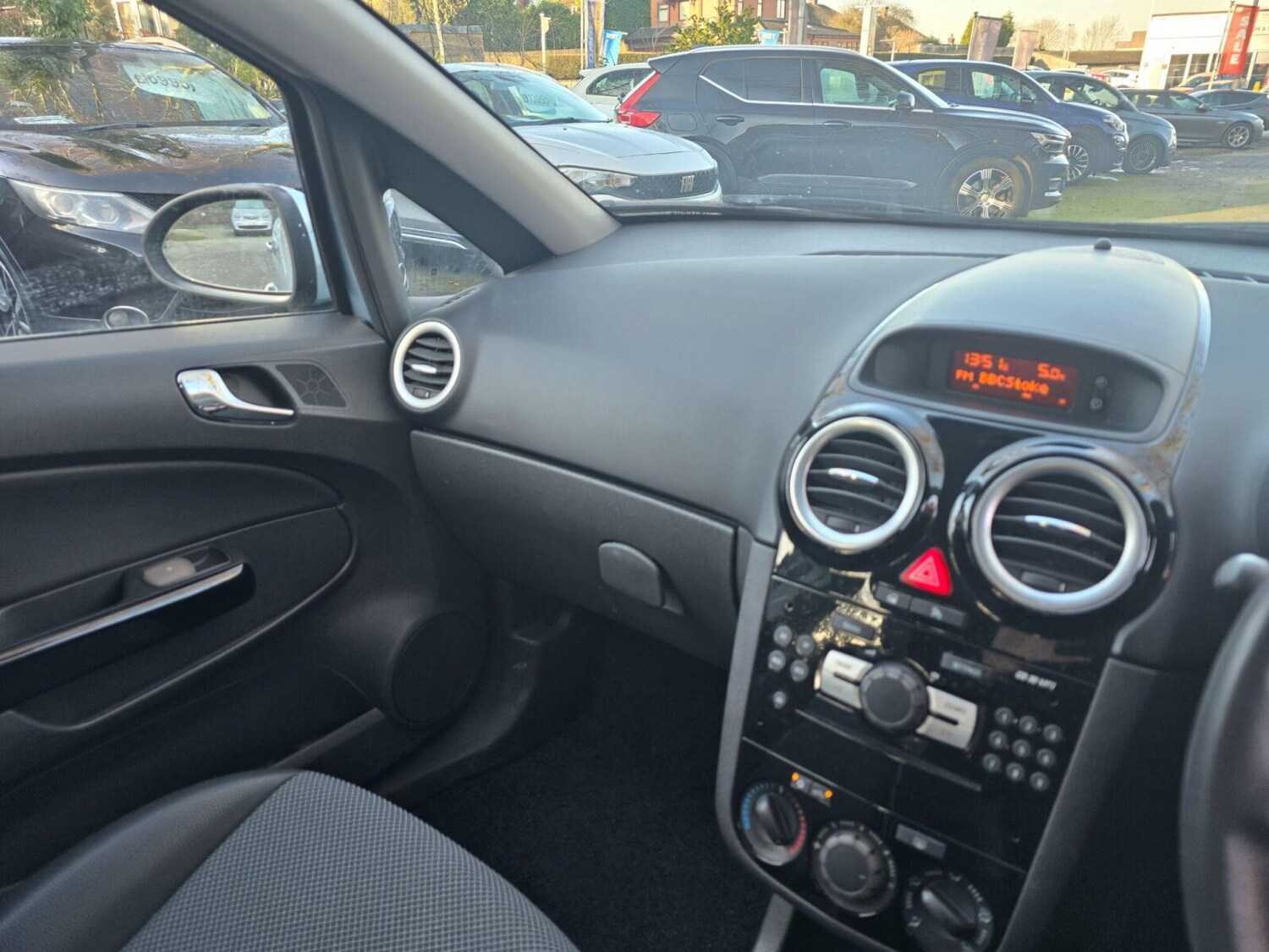 Used Vauxhall Corsa 2009 for sale - 77100514: Photo 13