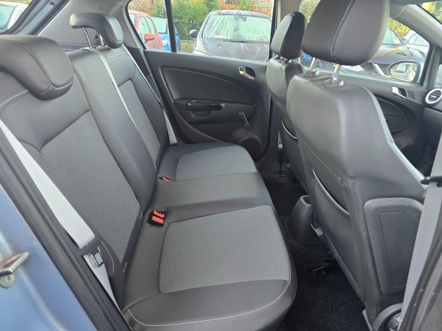 Used Vauxhall Corsa 2009 for sale - 77100514: Photo 23