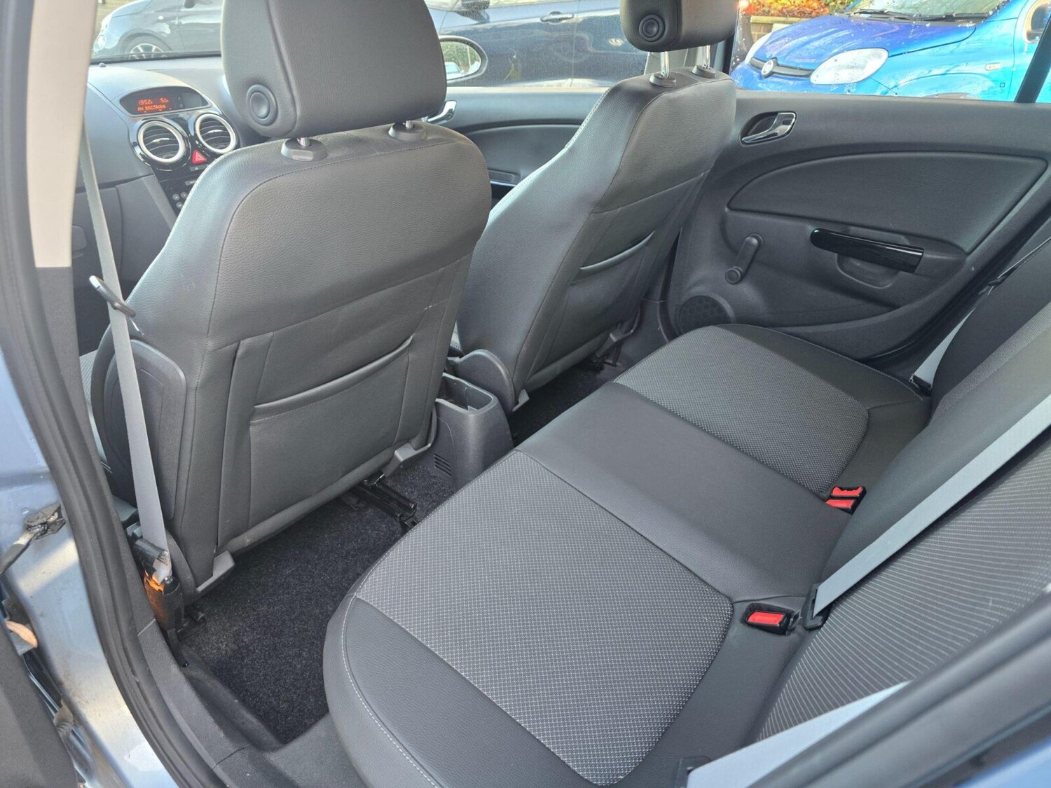 Used Vauxhall Corsa 2009 for sale - 77100514: Photo 27