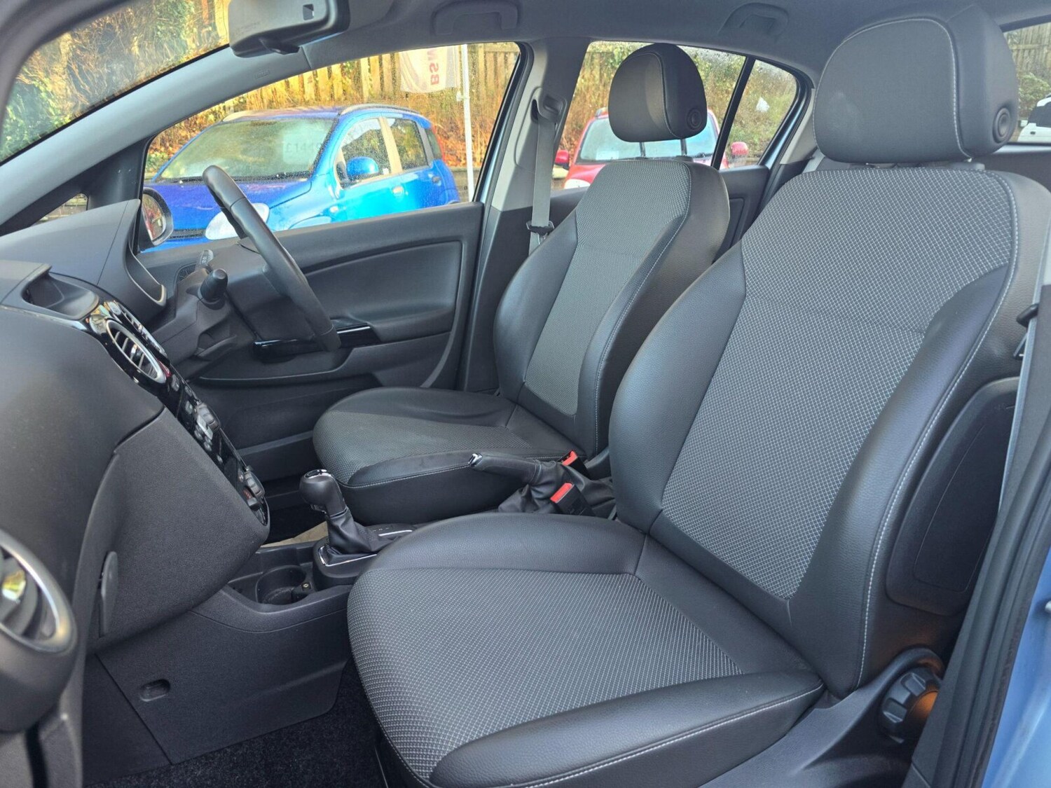 Used Vauxhall Corsa 2009 for sale - 77100514: Photo 42