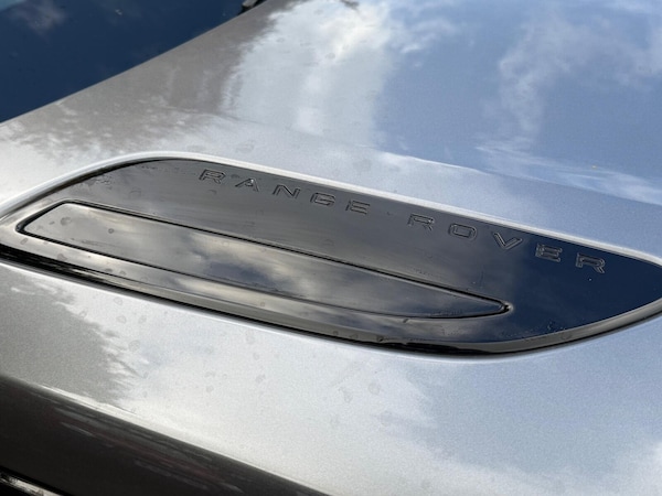 Used Land Rover Range Rover Velar 2017 for sale - 76312326: Photo 19