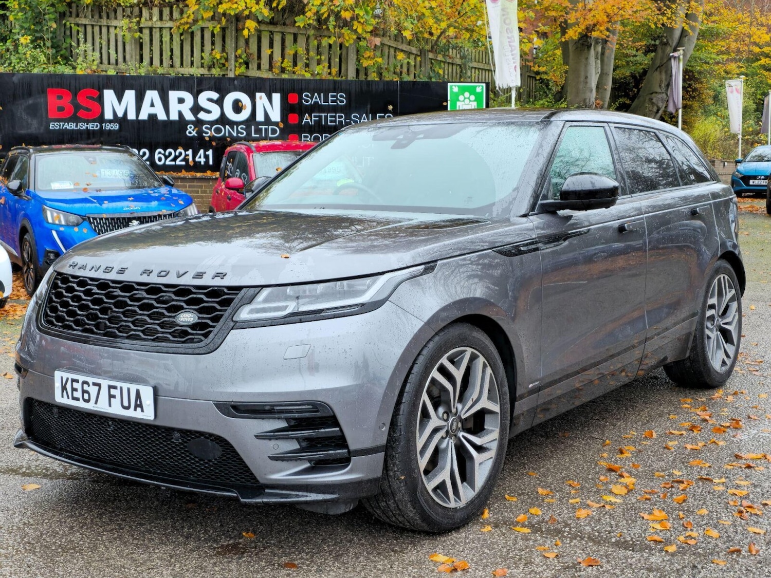 Used Land Rover Range Rover Velar 2017 for sale - 76312326: Photo 2