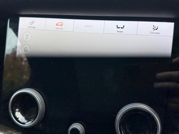 Used Land Rover Range Rover Velar 2017 for sale - 76312326: Photo 30