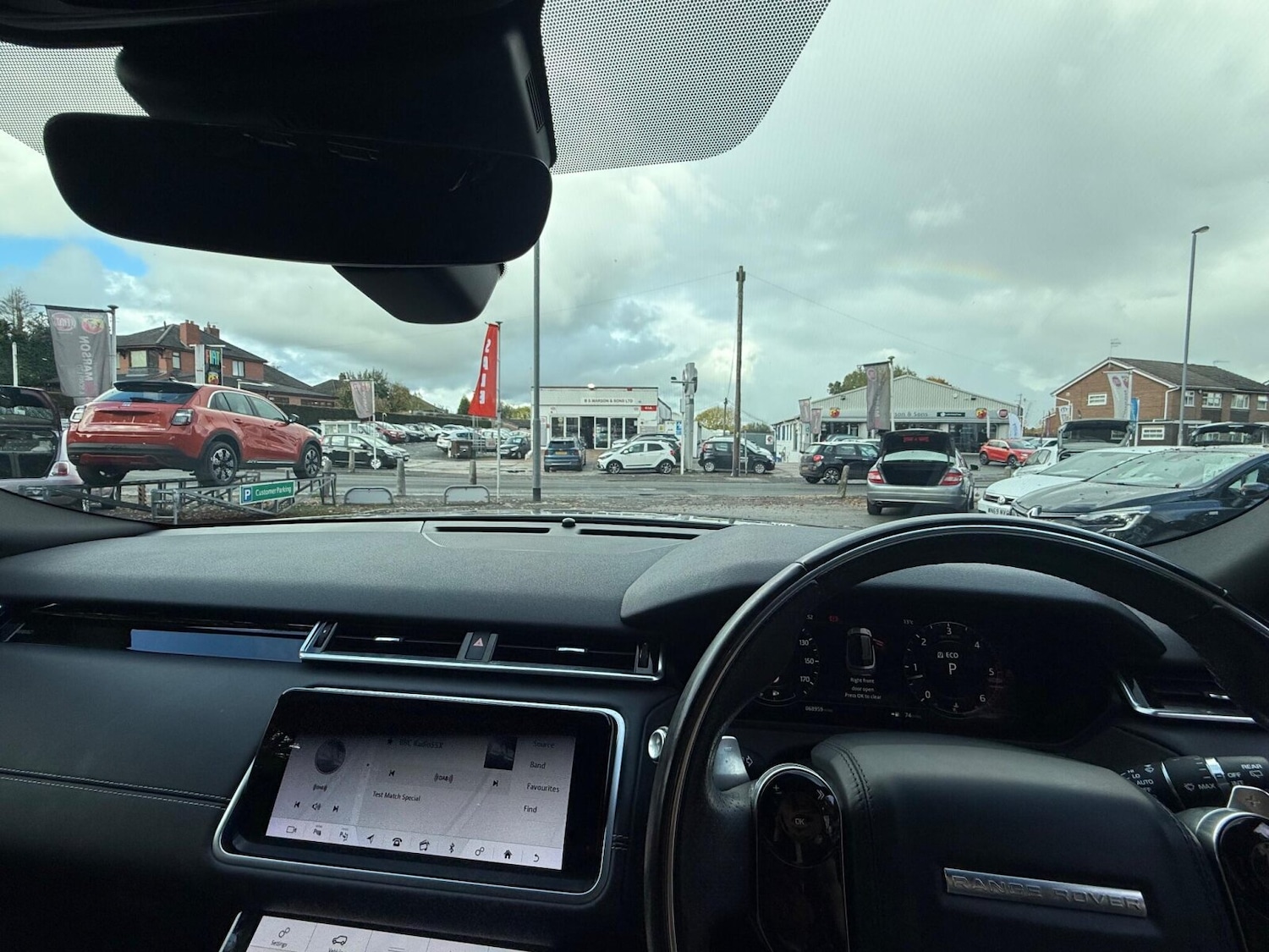 Used Land Rover Range Rover Velar 2017 for sale - 76312326: Photo 37