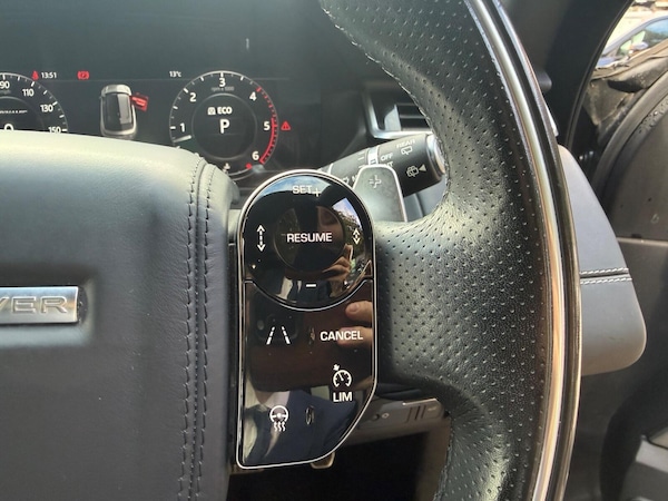 Used Land Rover Range Rover Velar 2017 for sale - 76312326: Photo 44