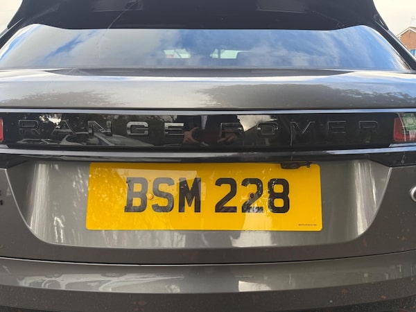 Used Land Rover Range Rover Velar 2017 for sale - 76312326: Photo 60