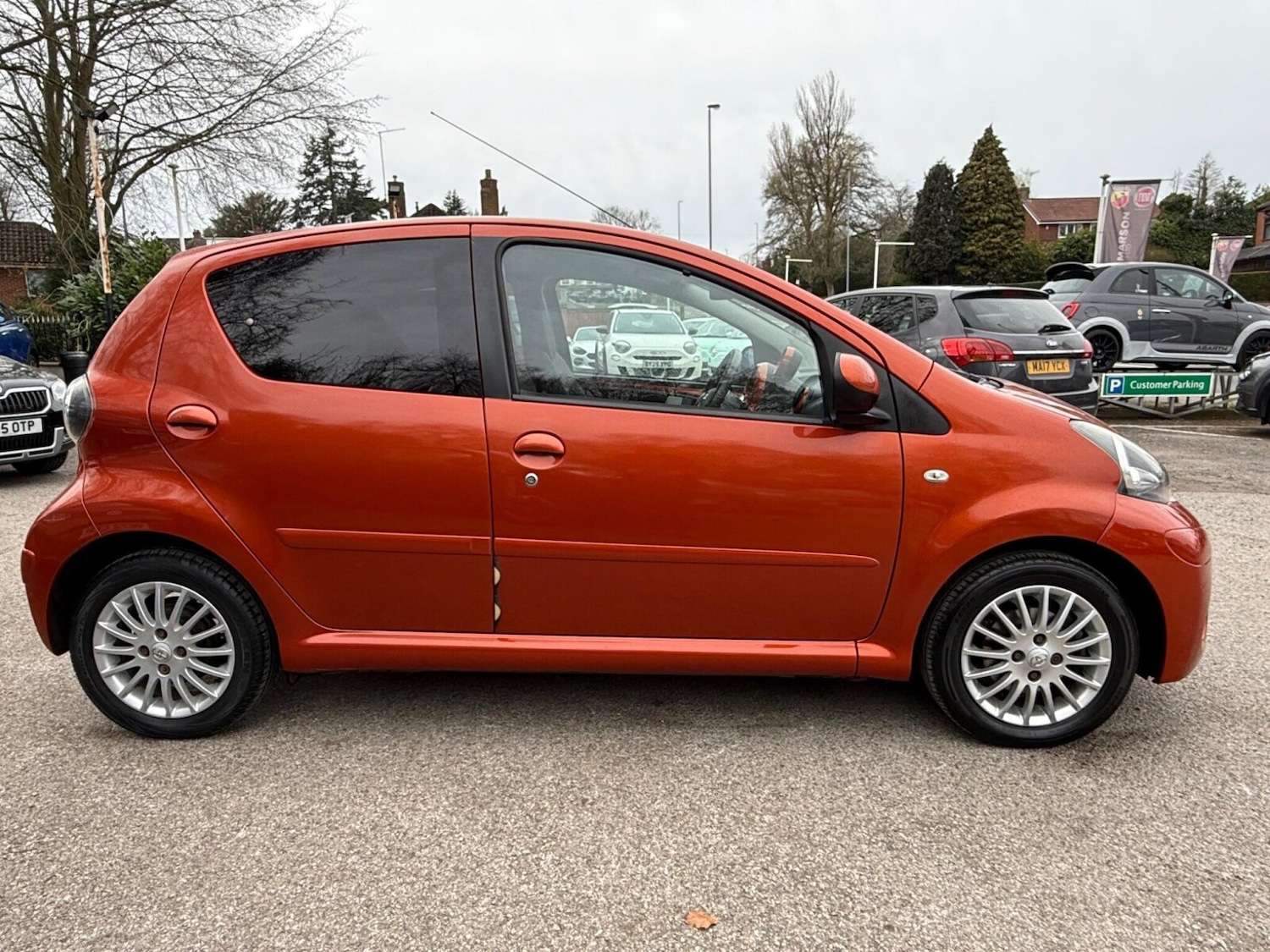 Used Toyota AYGO 2012 for sale - 78022332: Photo 2