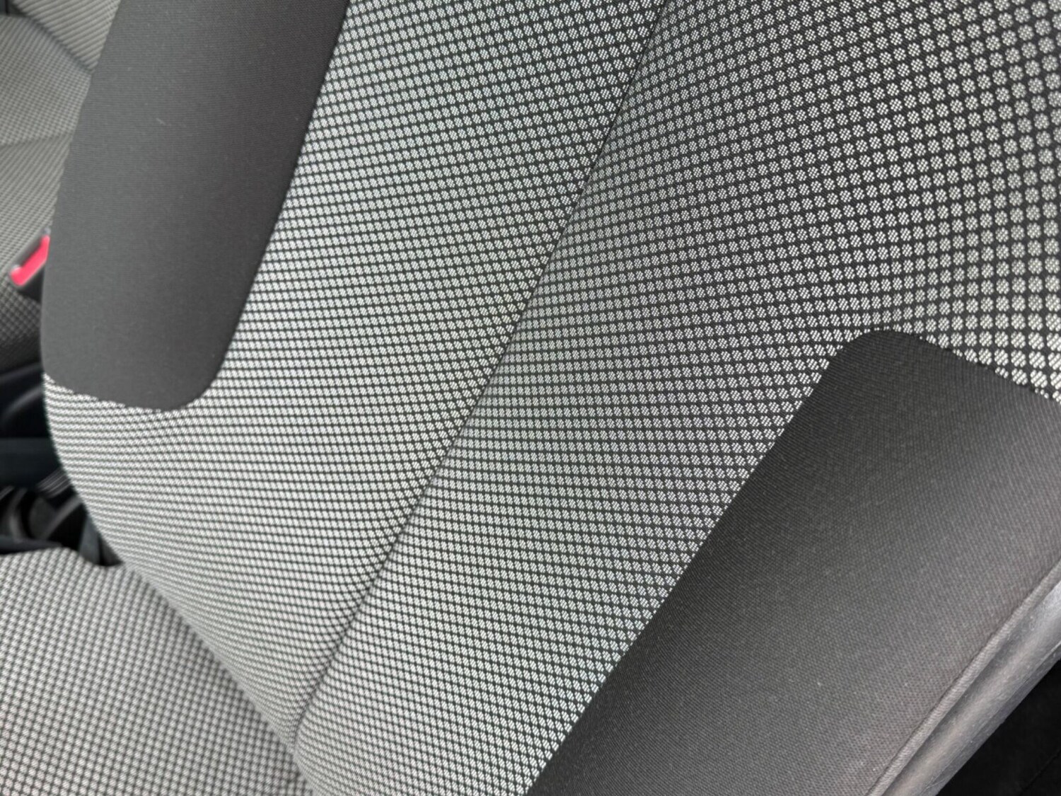 Used Toyota AYGO 2012 for sale - 78022332: Photo 37