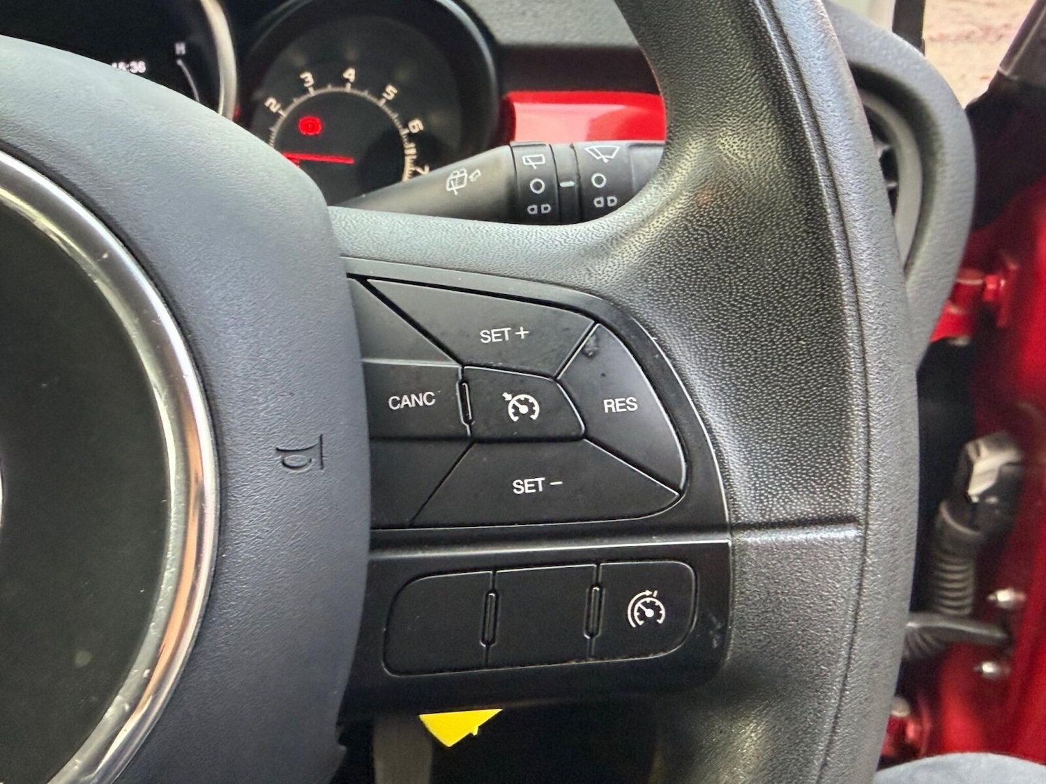 Used Fiat 500X 2016 for sale - 76971261: Photo 34