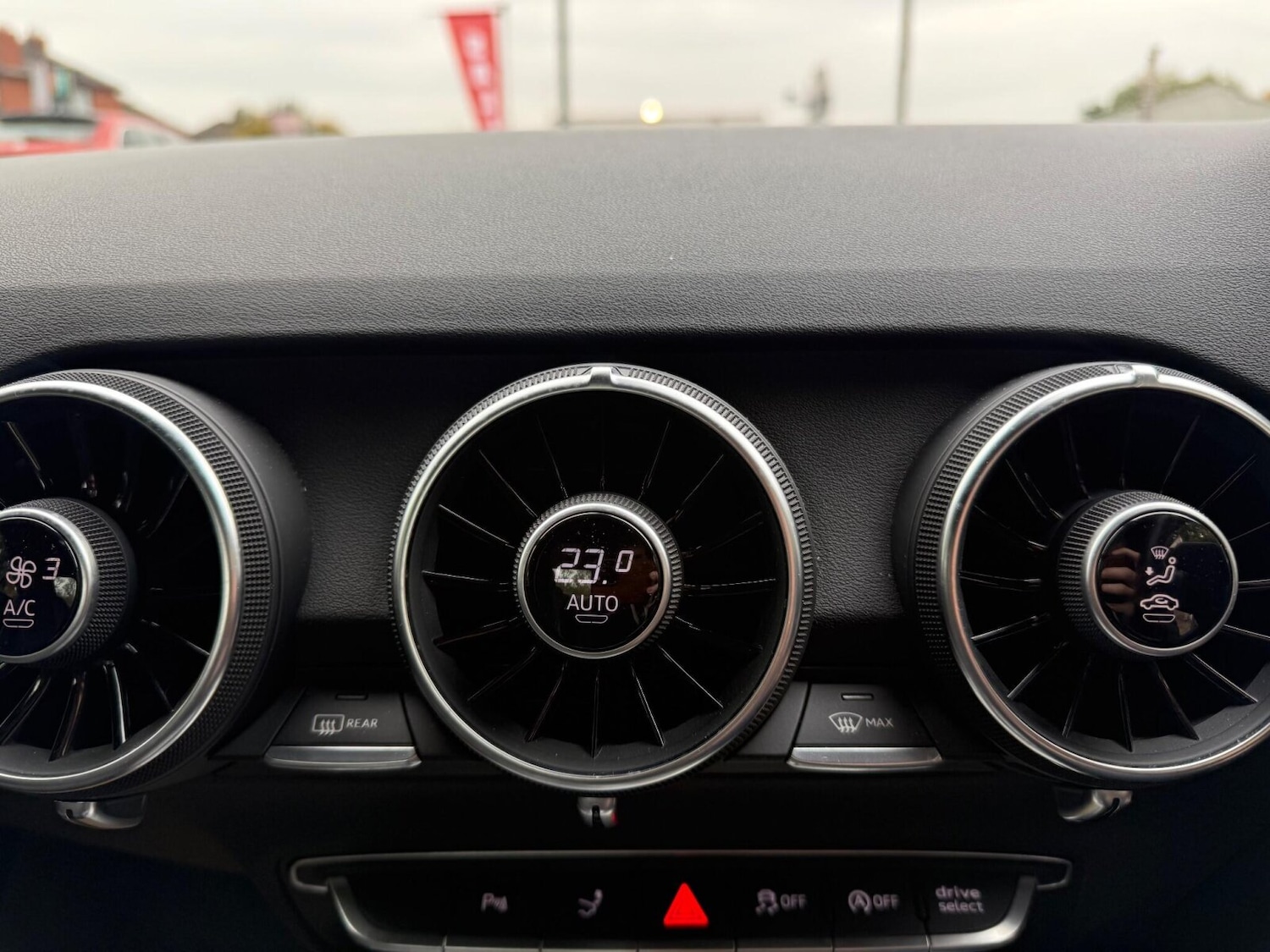 Used Audi TT 2015 for sale - 76180186: Photo 35