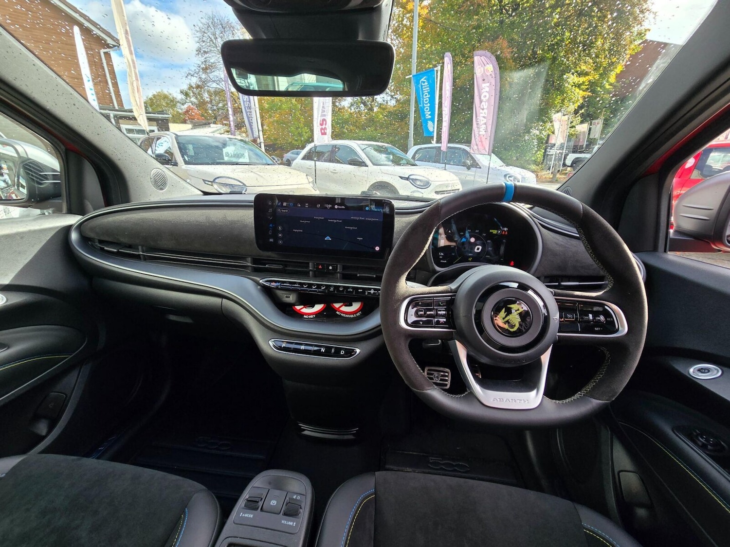 Used Abarth 500 2025 for sale - 76434703: Photo 11