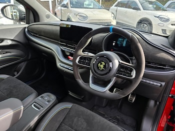 Used Abarth 500 2025 for sale - 76434703: Photo