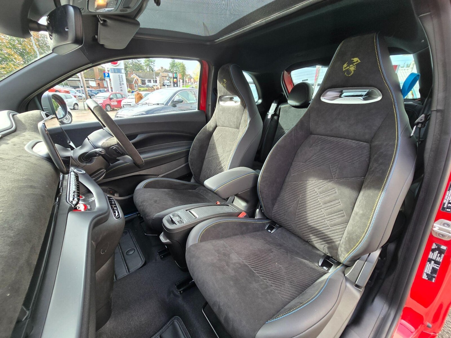 Used Abarth 500 2025 for sale - 76434703: Photo 50