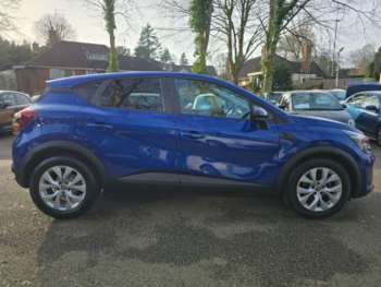 Used Renault Captur 2021 for sale - 73864471: Photo