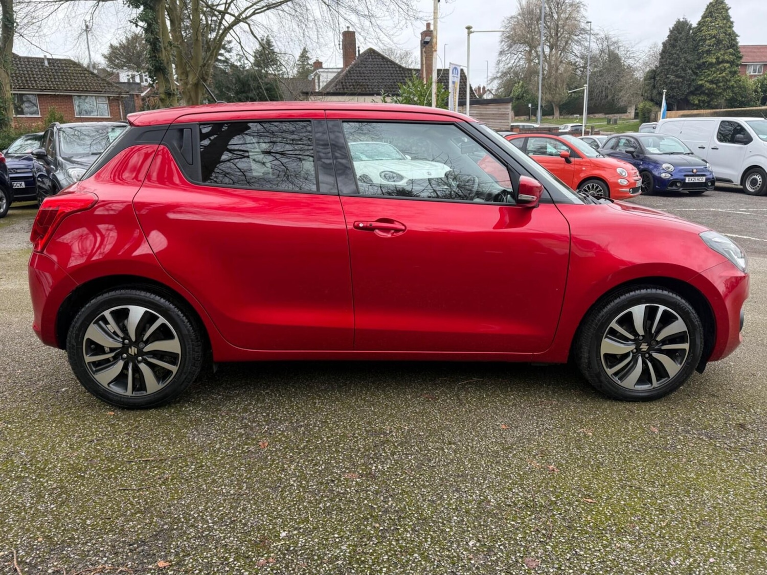 Used Suzuki Swift 2019 for sale - 77638197: Photo 2