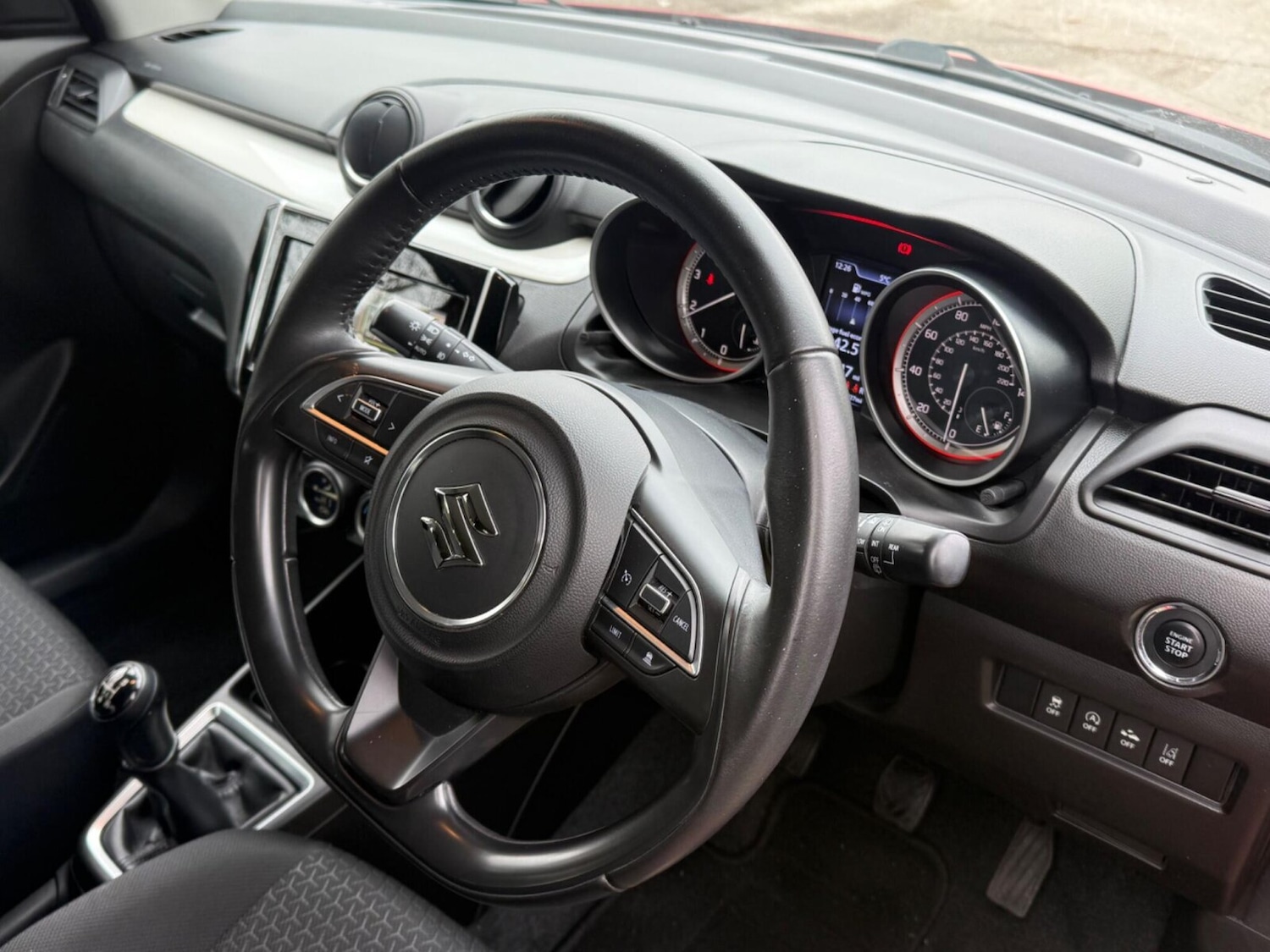 Used Suzuki Swift 2019 for sale - 77638197: Photo 20