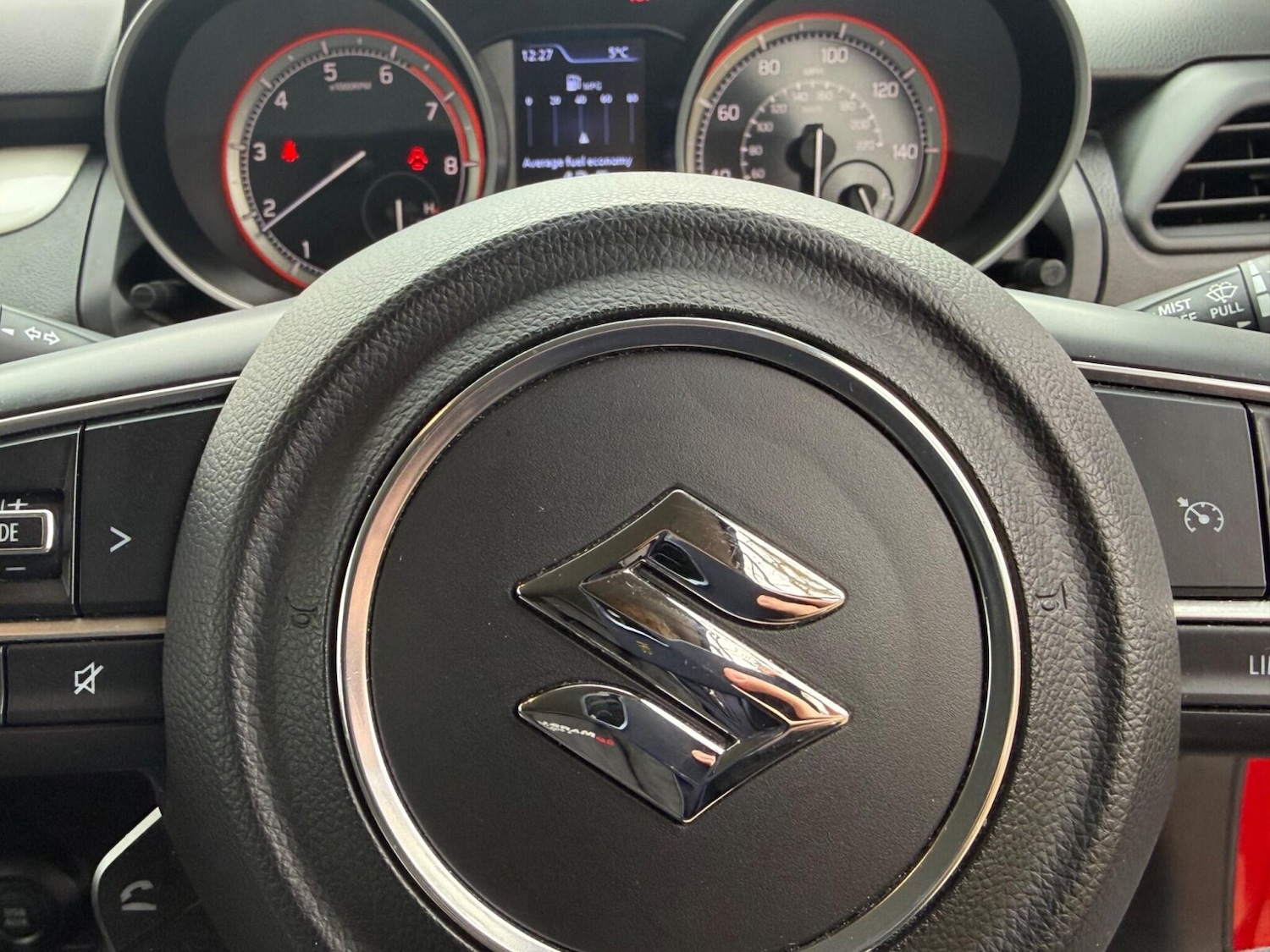 Used Suzuki Swift 2019 for sale - 77638197: Photo 27