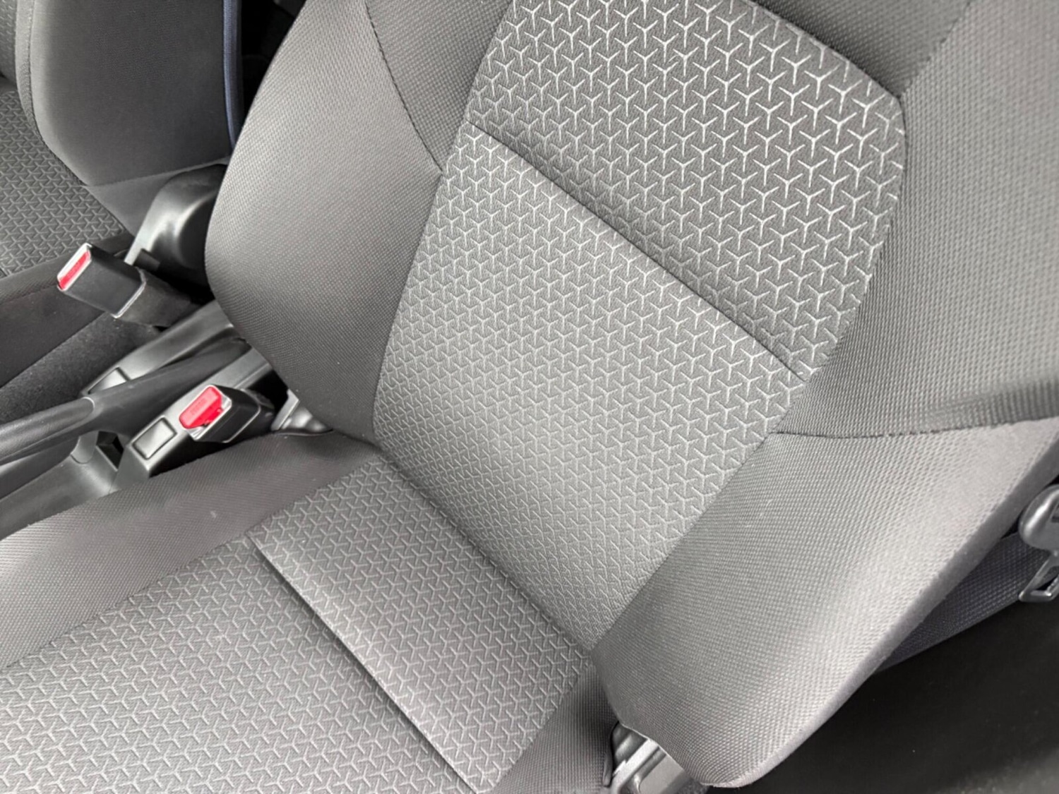 Used Suzuki Swift 2019 for sale - 77638197: Photo 36