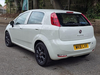 Used Fiat Punto 2016 for sale - 78892559: Photo
