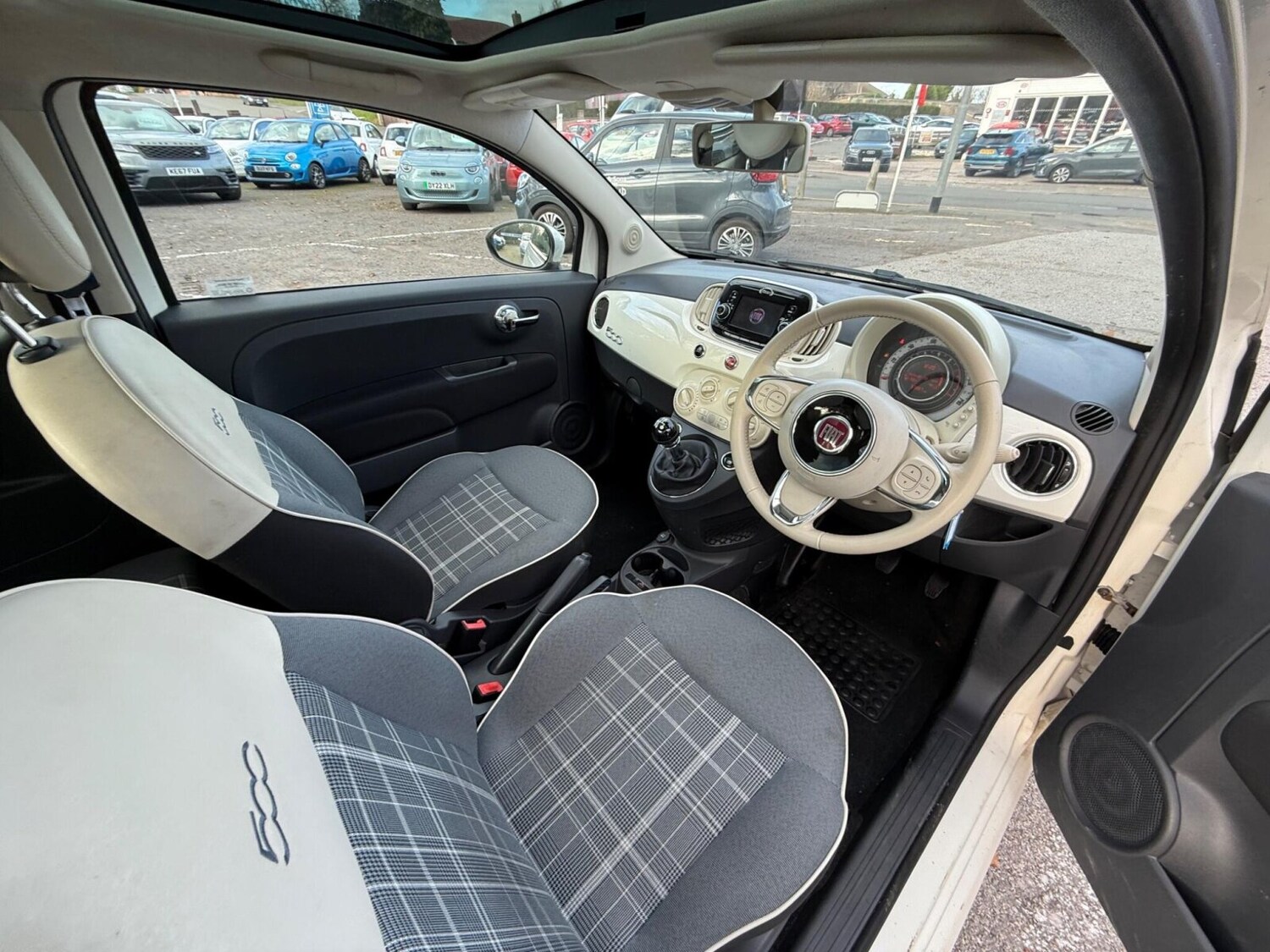 Used Fiat 500 2016 for sale - 77013020: Photo 24