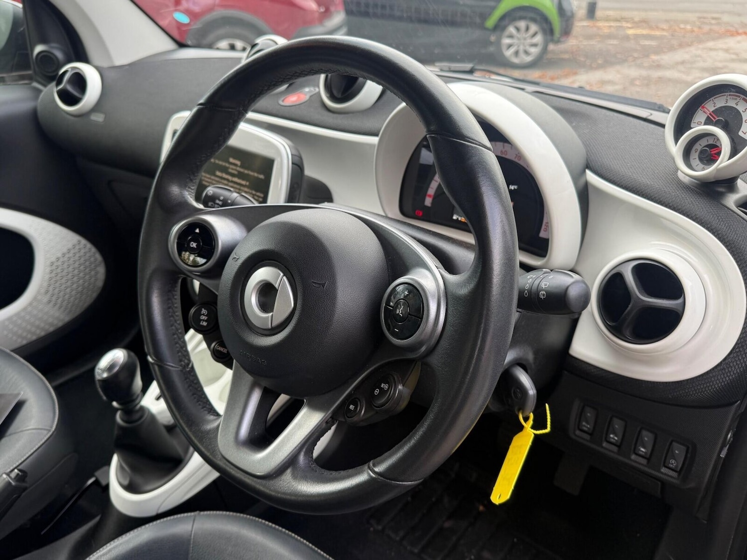Used smart fortwo 2015 for sale - 76375567: Photo 18