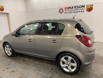 Used Vauxhall Corsa 2015 for sale - 77803829: Photo