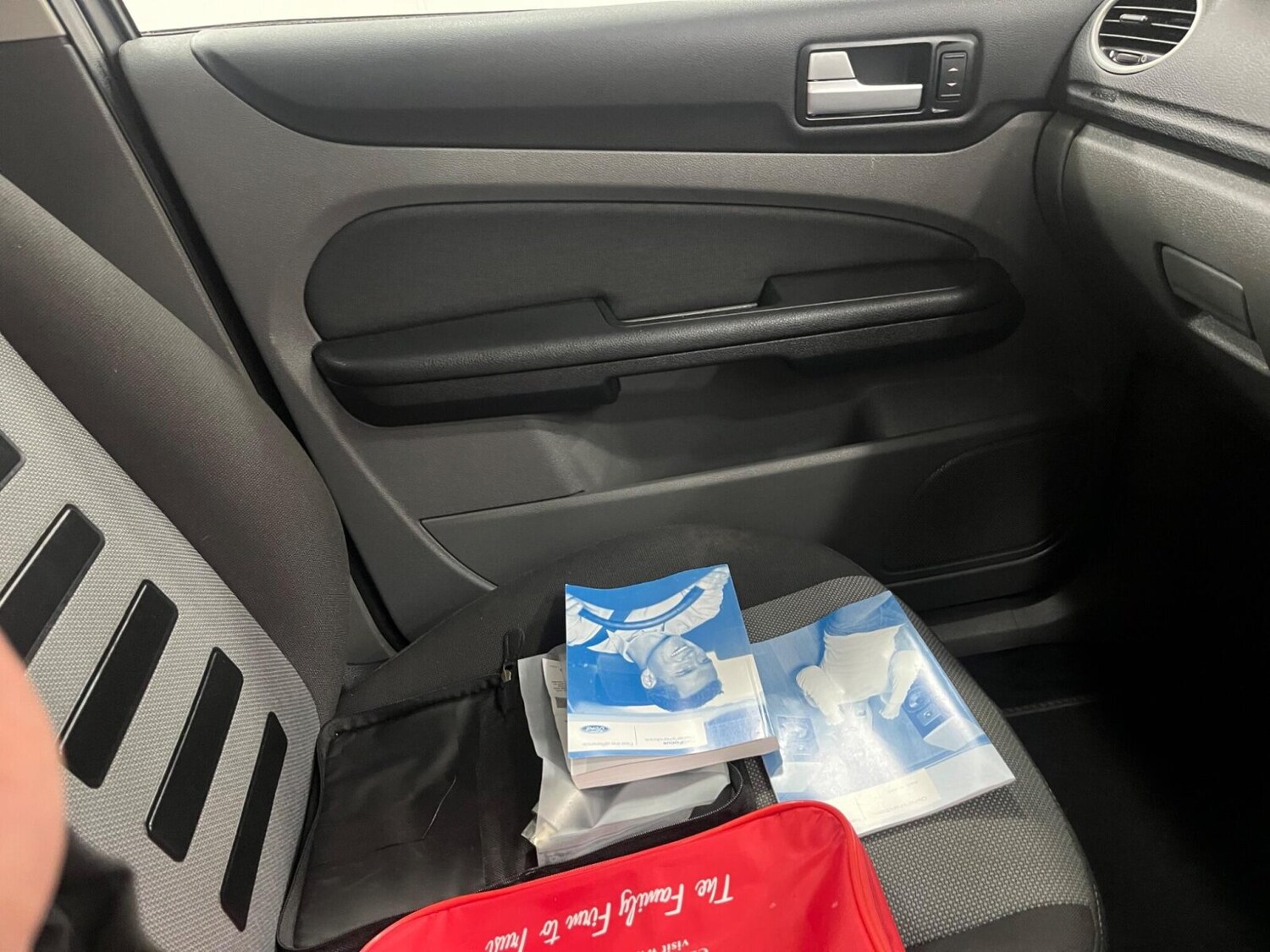 Used Ford Focus 2009 for sale - 76191026: Photo 64