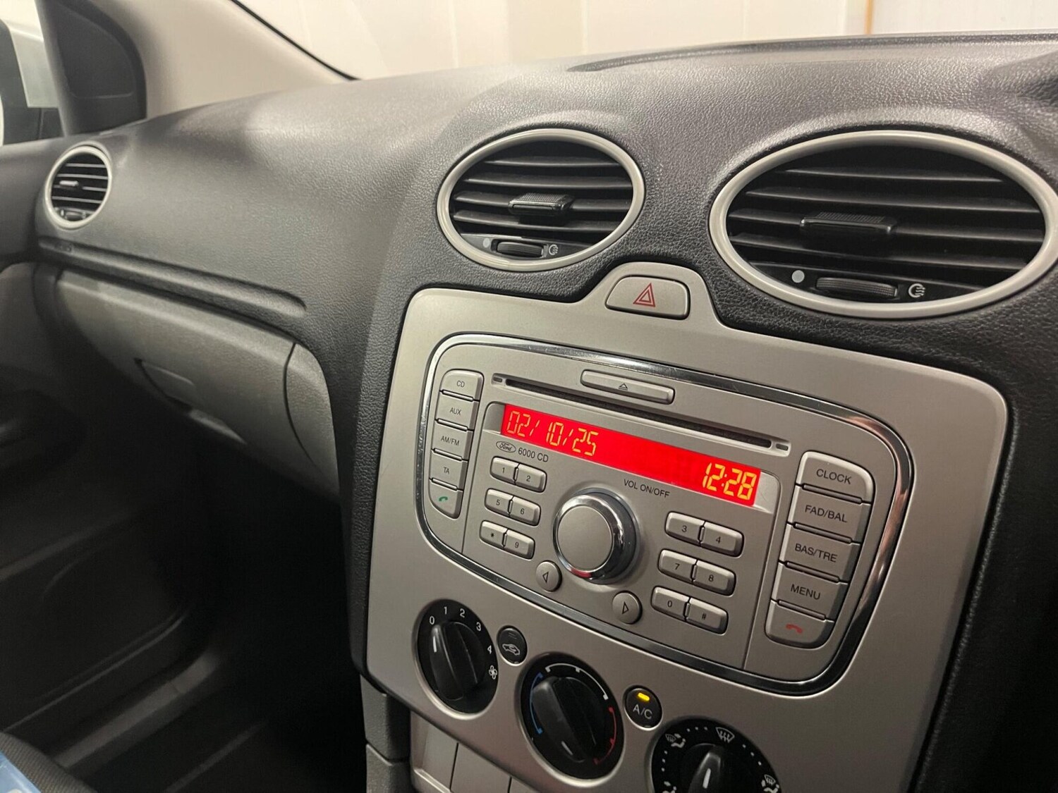 Used Ford Focus 2009 for sale - 76191026: Photo 65