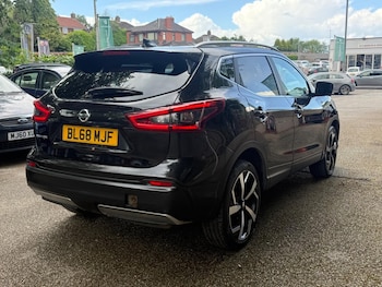 Used Nissan Qashqai 2018 for sale - 78868446: Photo