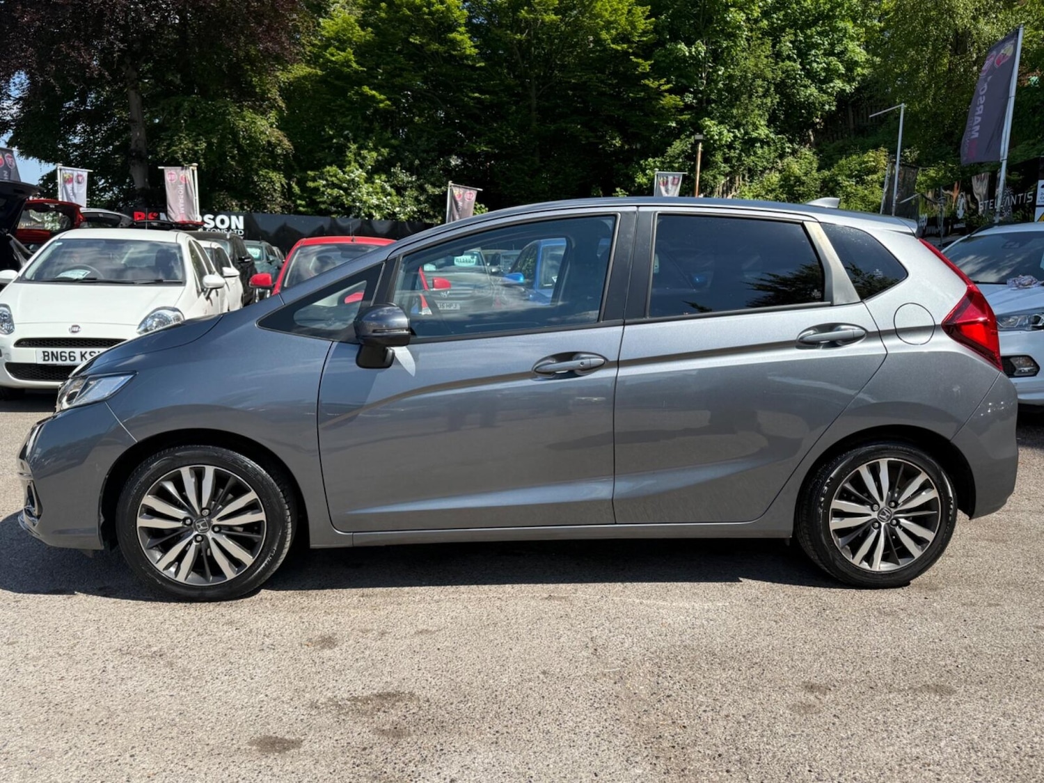 Used Honda Jazz 2018 for sale - 76971323: Photo 9