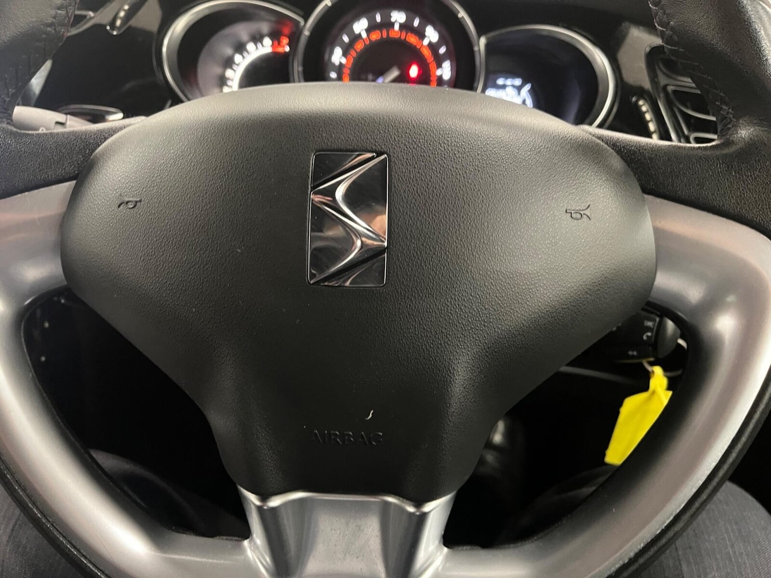 Used DS Automobiles DS 3 2015 for sale - 76580191: Photo 28