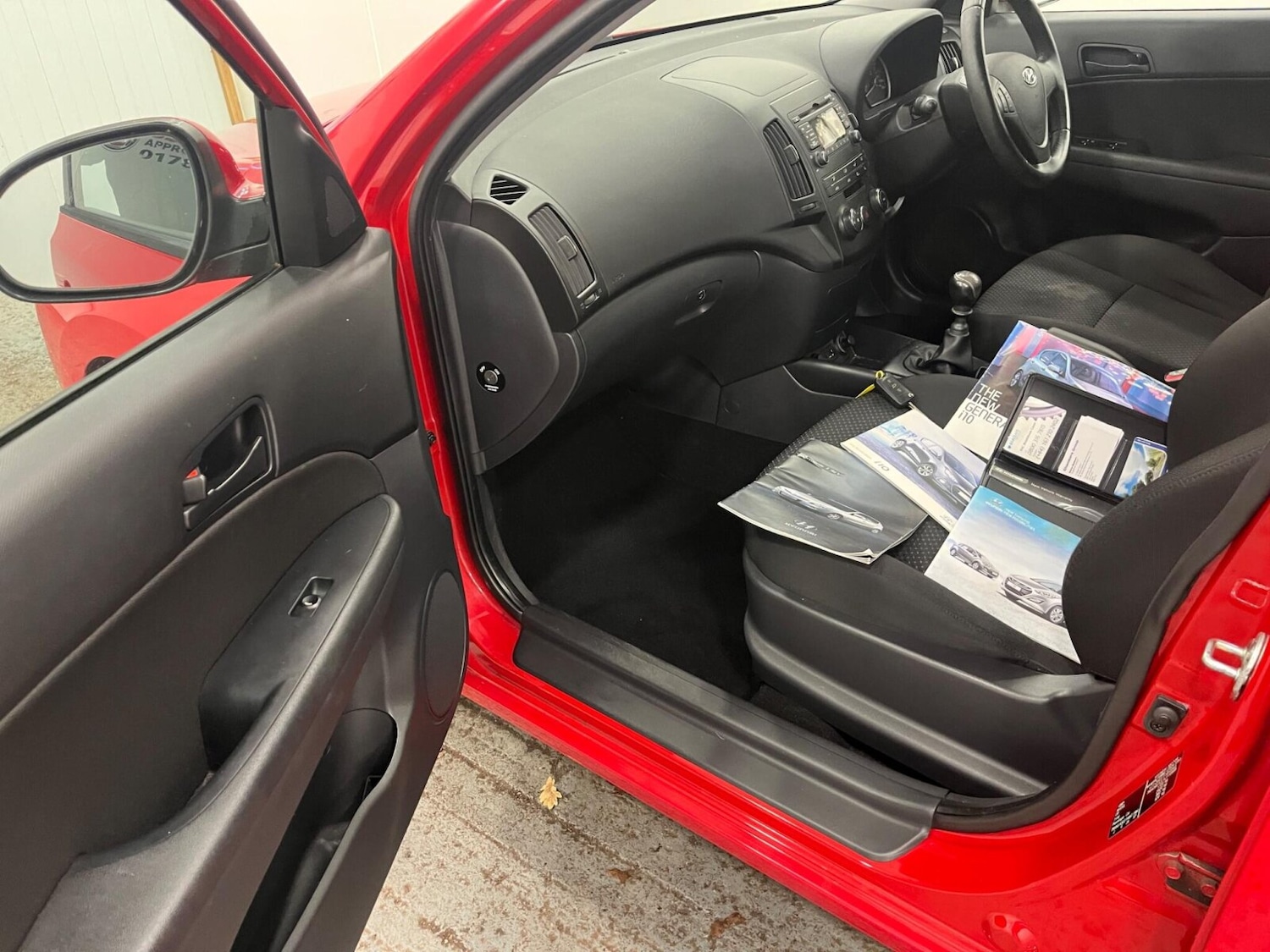 Used Hyundai i30 2010 for sale - 76640216: Photo 28