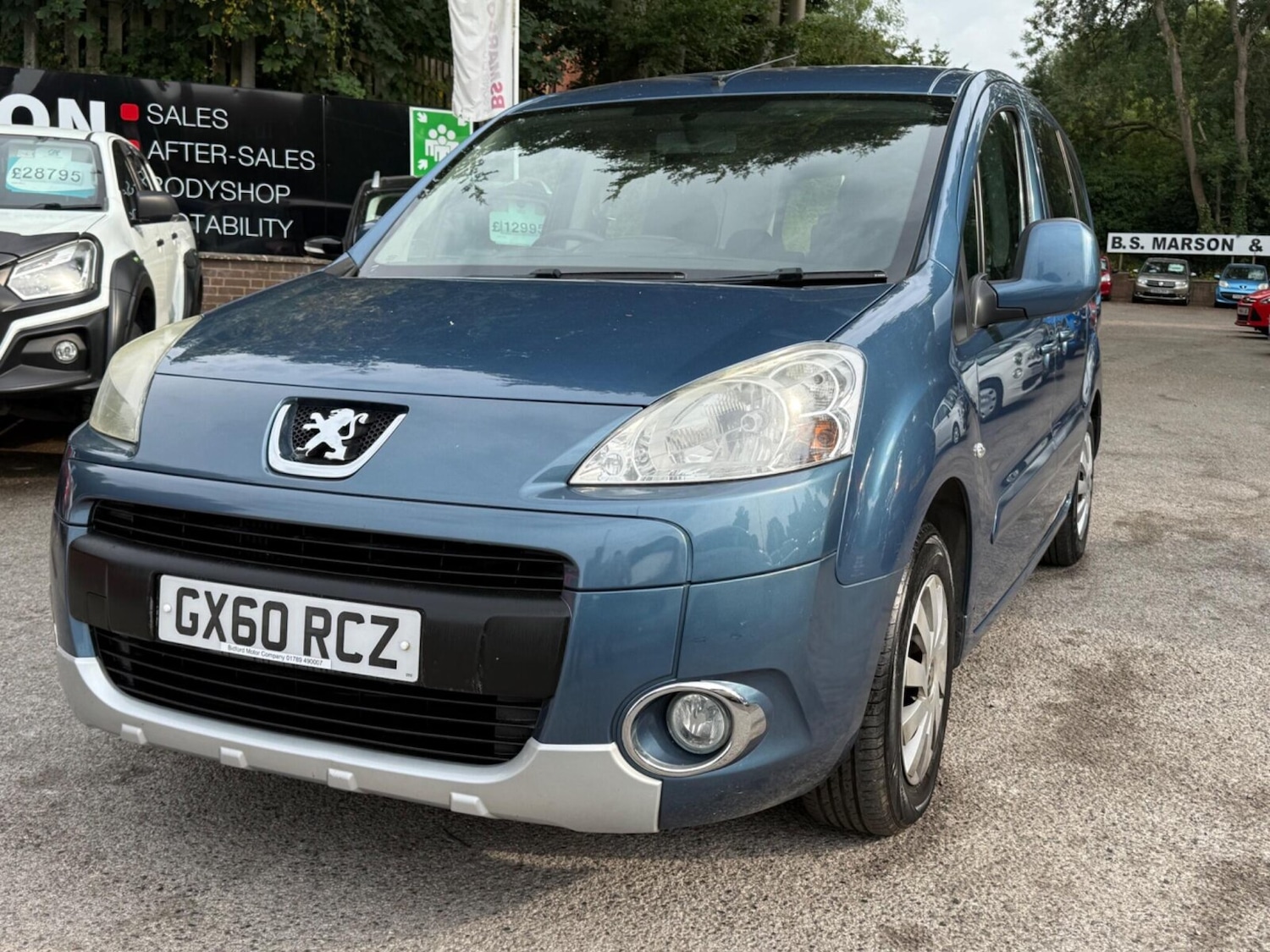 Used Peugeot Partner Tepee 2010 for sale - 76971259: Photo 17