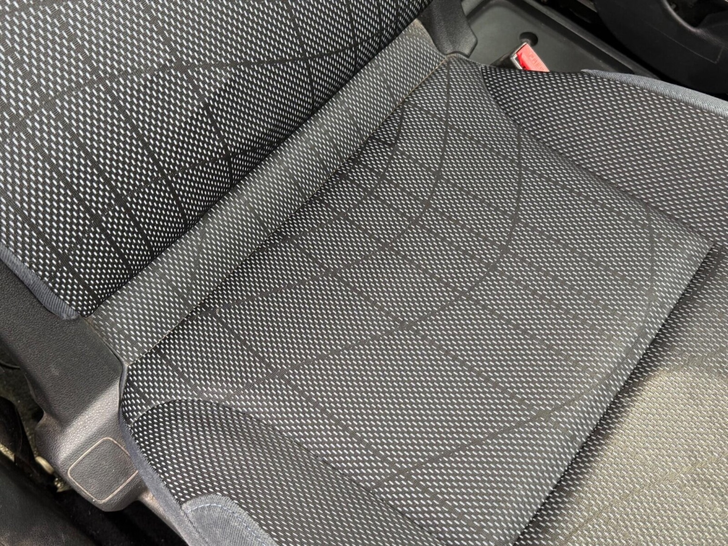 Used Peugeot Partner Tepee 2010 for sale - 76971259: Photo 21