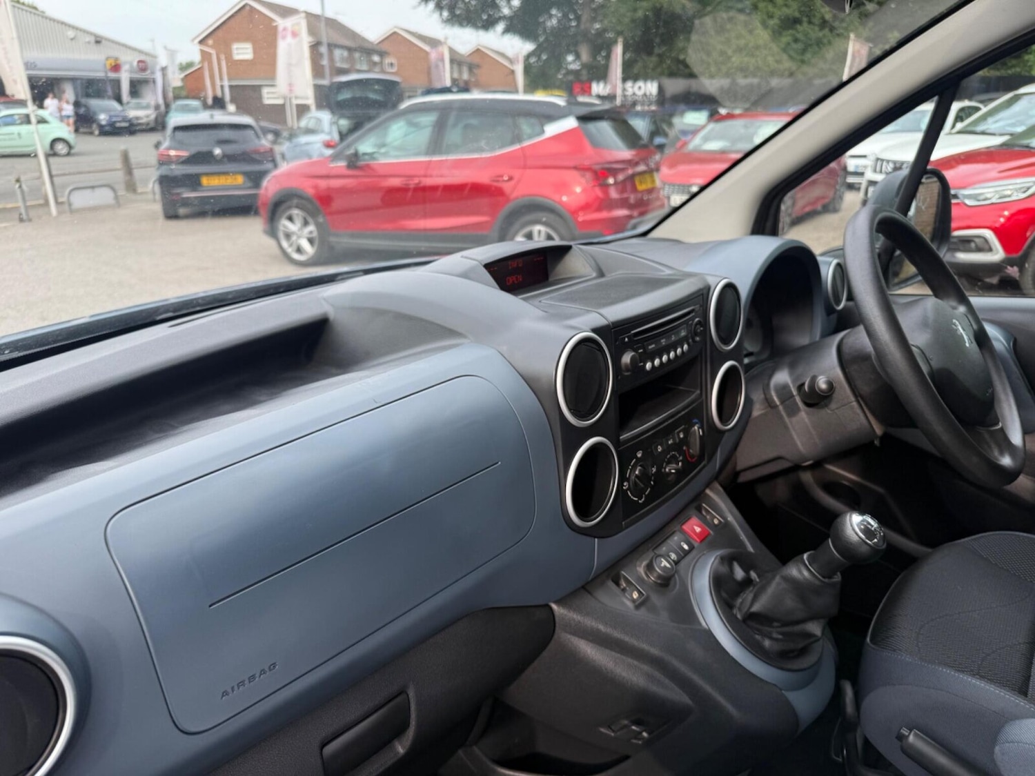 Used Peugeot Partner Tepee 2010 for sale - 76971259: Photo 30