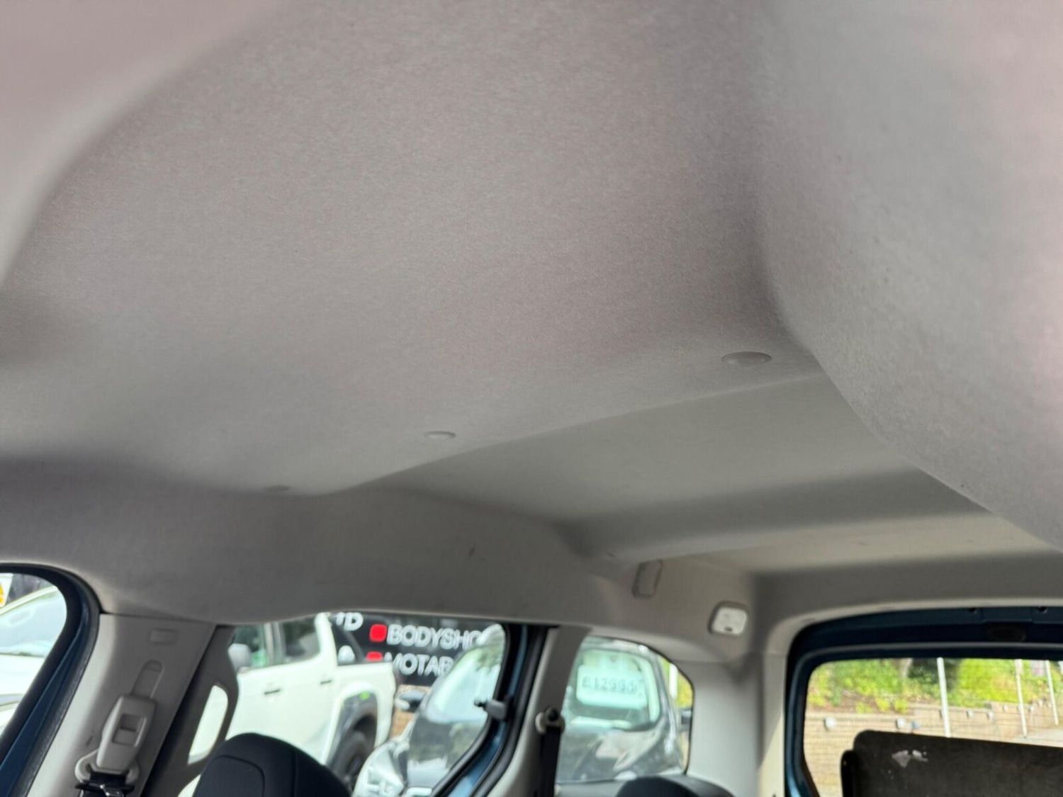 Used Peugeot Partner Tepee 2010 for sale - 76971259: Photo 38