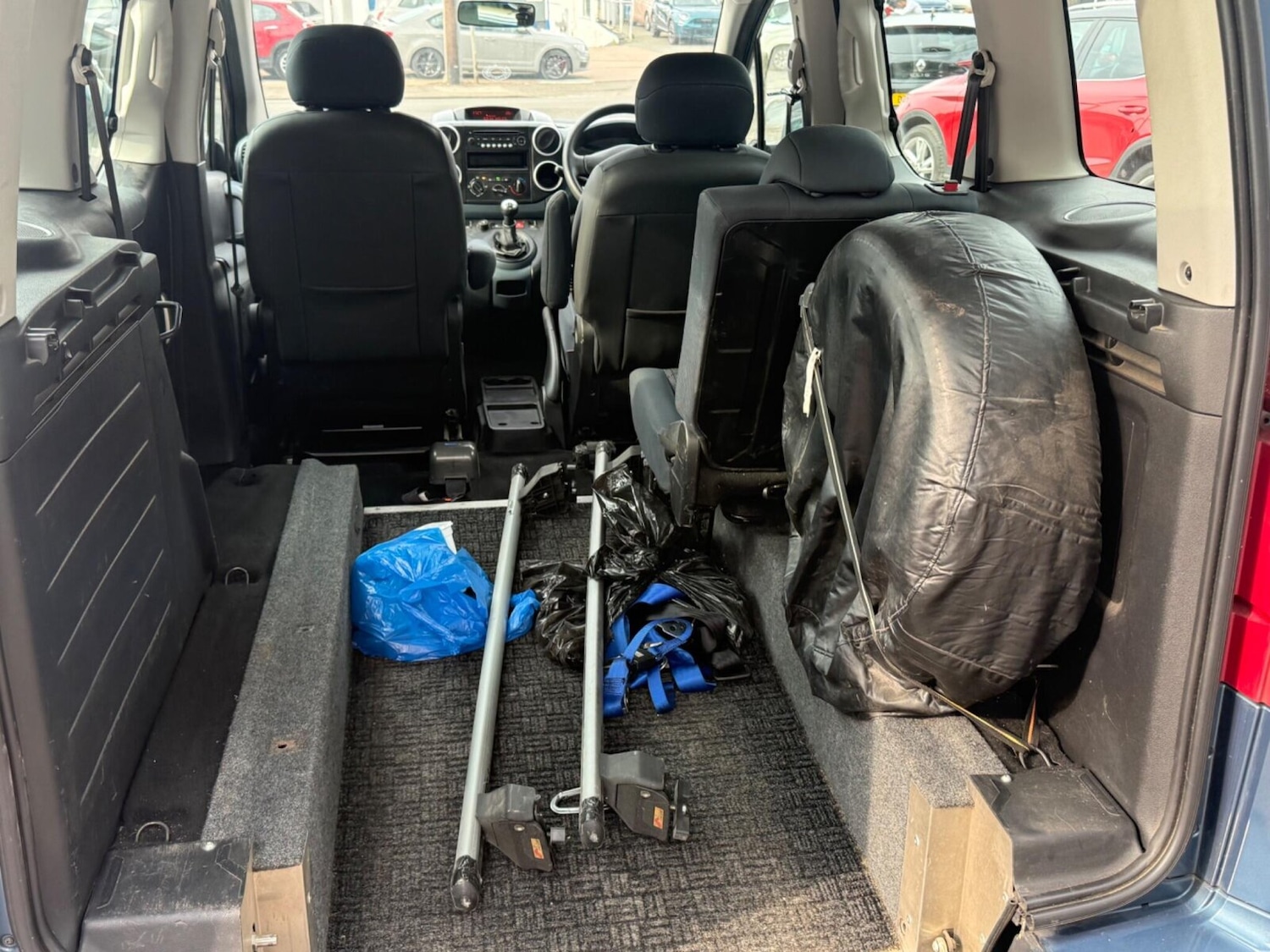 Used Peugeot Partner Tepee 2010 for sale - 76971259: Photo 7