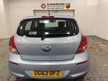 Used Hyundai i20 2013 for sale - 77492665: Photo